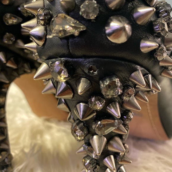 Sam Edelman Lorissa Peep Toe Studded Pump - Picture 5 of 7